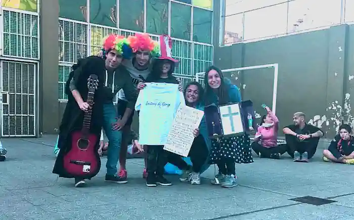 Grupo oratorianos disfrazados del Colegio y oratorio Maria Auxiliadora Boedo, Buenos Aires